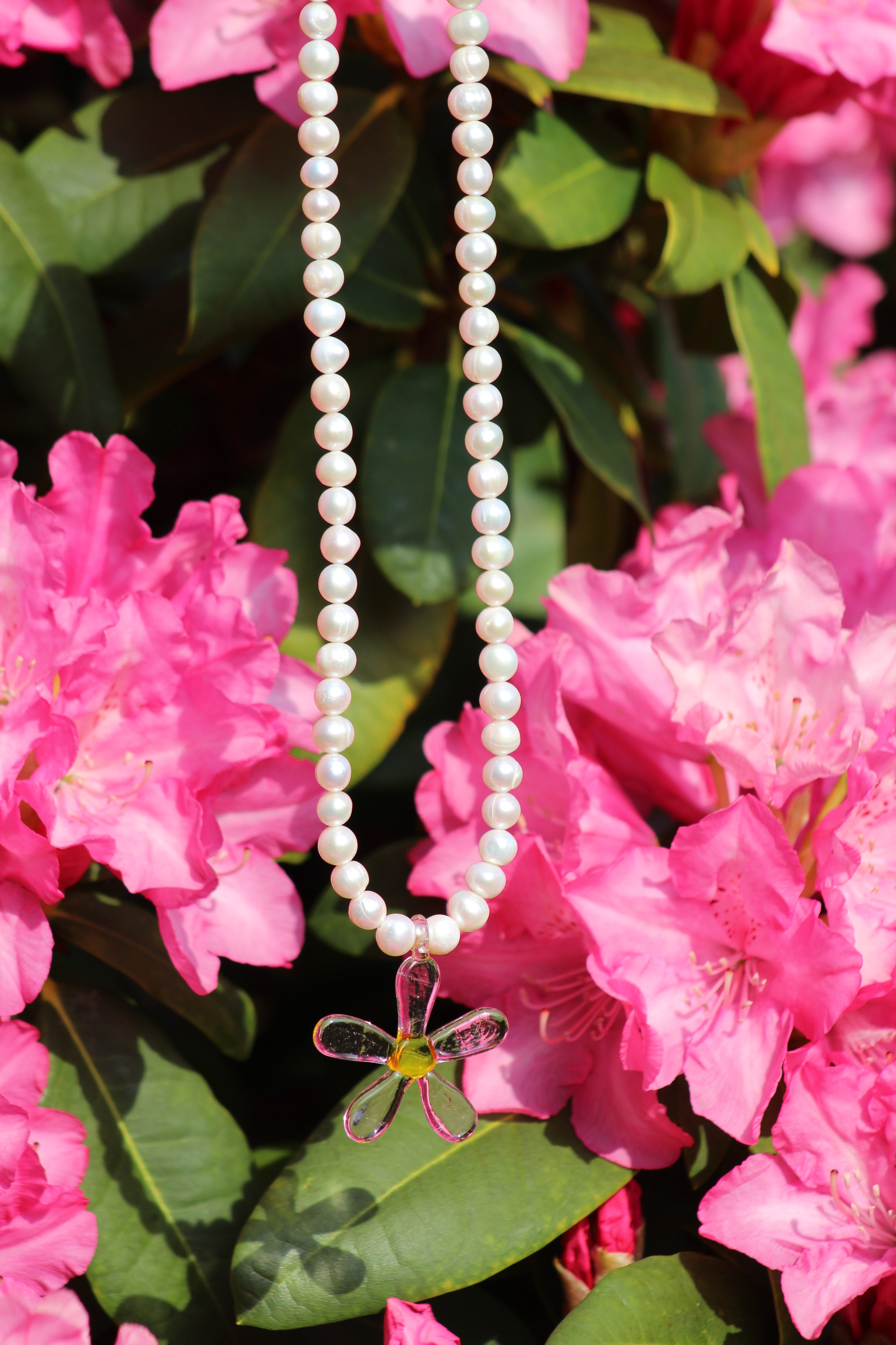 Daisy Pink Necklace