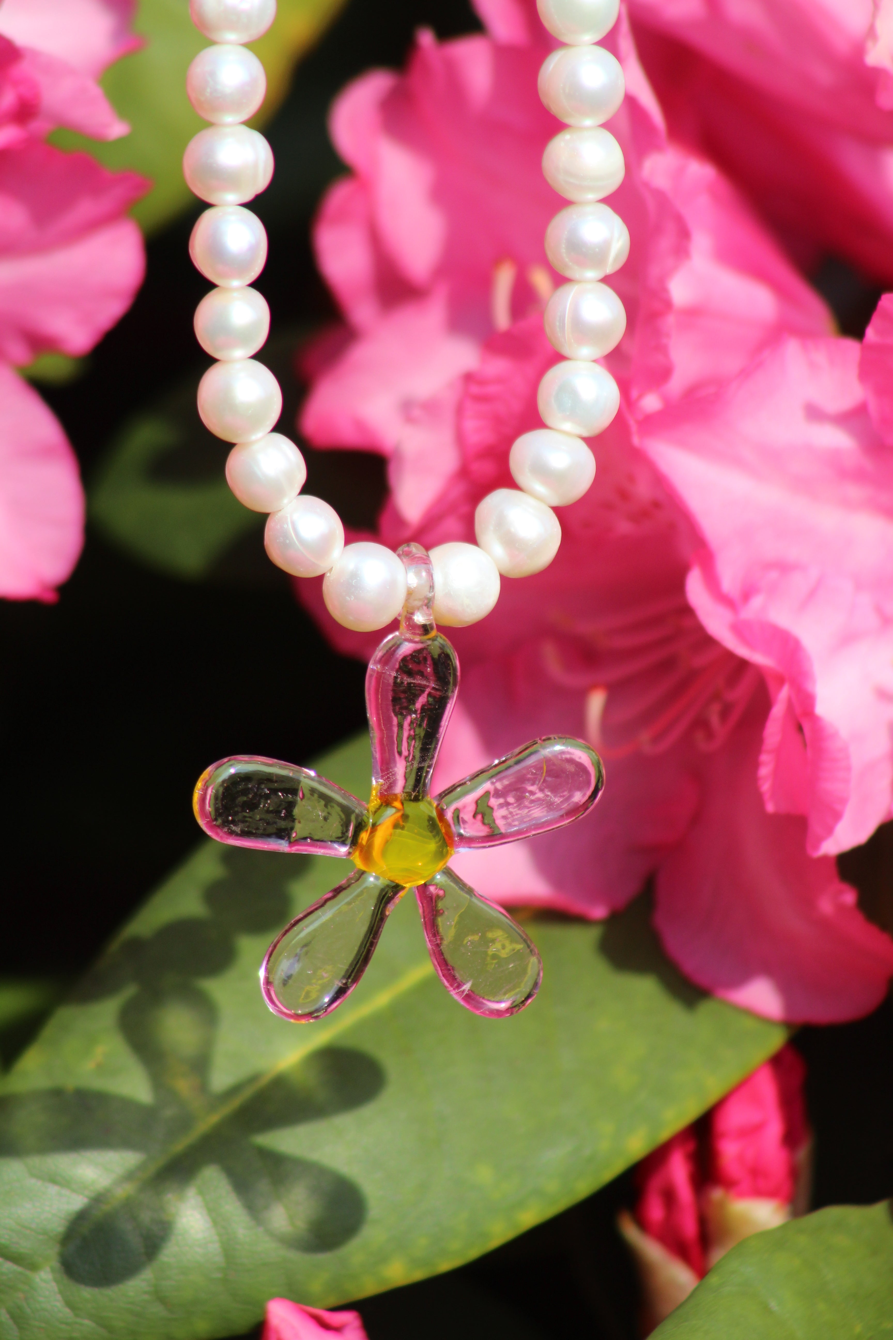 Daisy Pink Necklace